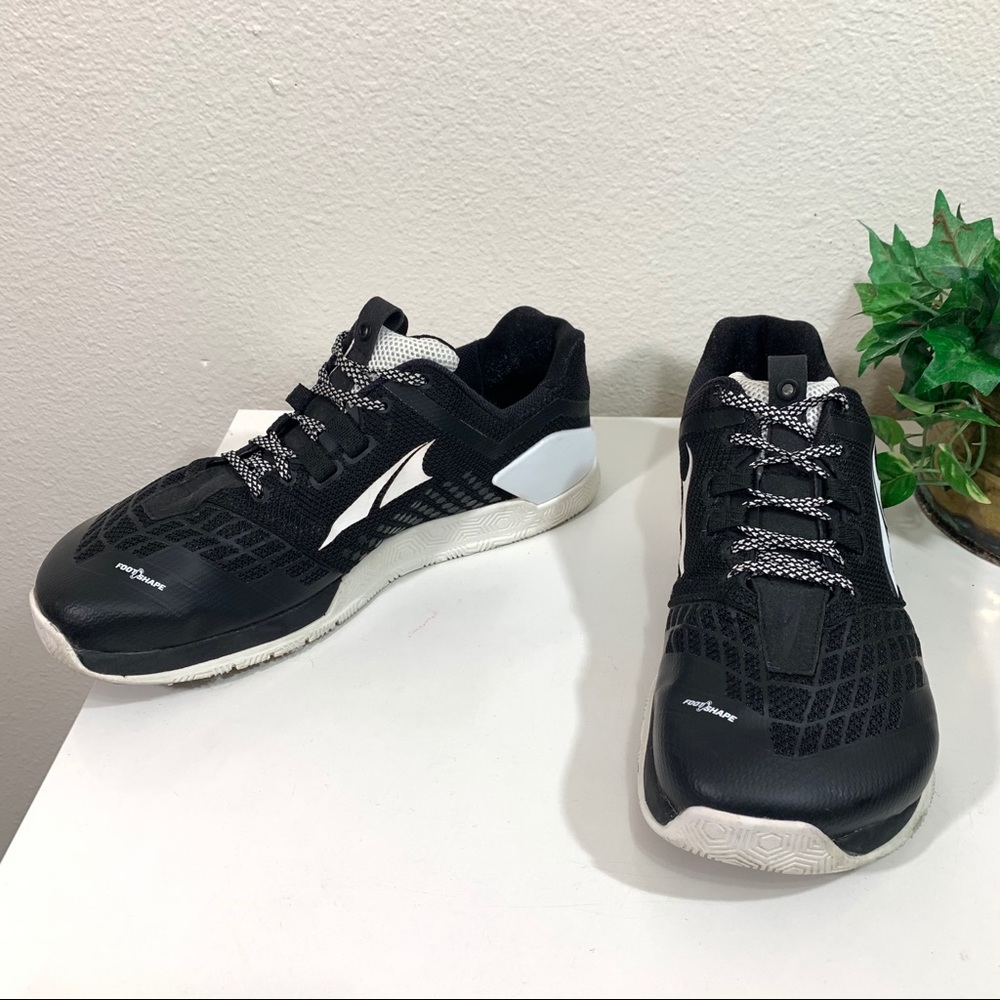 Altra Mens Hiit 2 Black White Cross Training Shoes